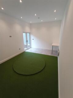 Studio - Internal View 33 G.jpg