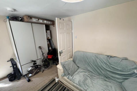 3thevillageIMG_9517.jpg