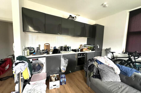 Flat68newhallimage00008.jpg