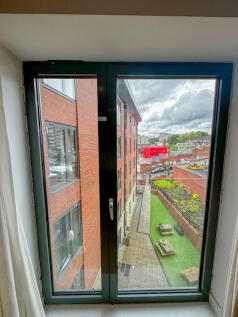 leyalandhouse76IMG_2269_edited.jpg