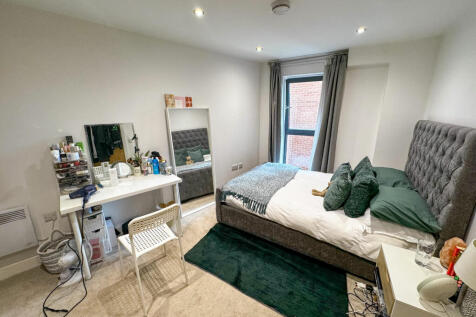 leyalandhouse76IMG_2273_edited.jpg