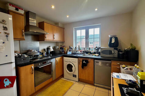 dncstrad78372harrsrddncsterKitchen.jpg