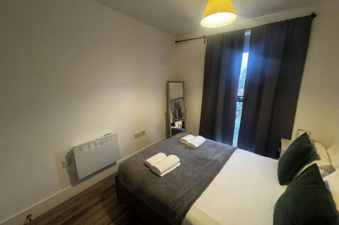 theinterchnge82763IMG_1232.jpg