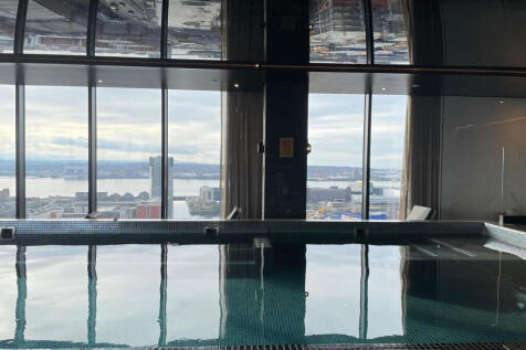PRLMNTSQ13greenland13greenlandWhatsApp Image 20...
