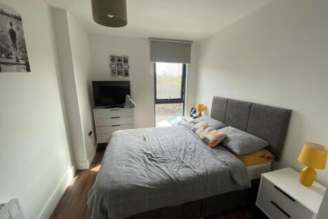 bedroom.jpg