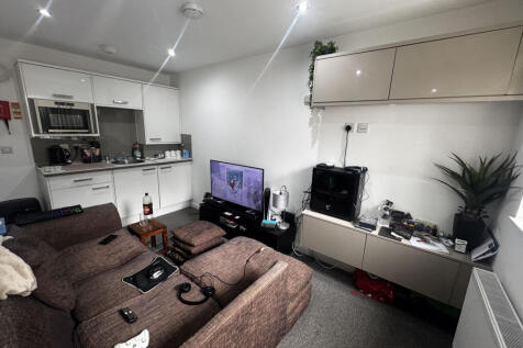 STTHOMASRD3334IMG_4219.jpg