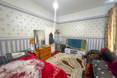 hartingtonst9484IMG_1773_edited.jpg