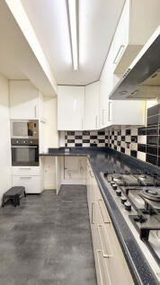 bastable943484WhatsApp Image 2025-11-24 at 15.0...