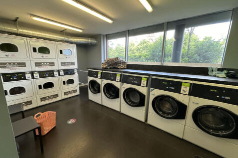 512Oneislingtonimage00005.jpg