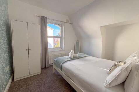 westclif985757524-10-2025__16-29-49_IMG_7691_ed...