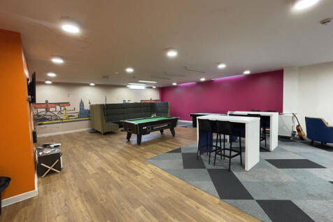 burgesshs7373729Burgess House - 7 (Medium)20666...