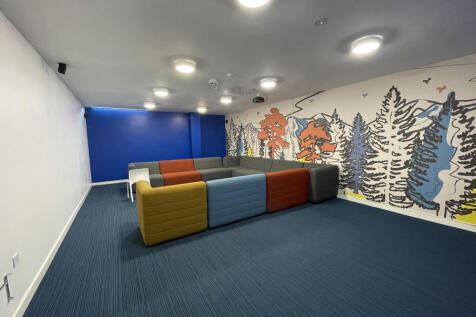 burgesshs7373729Burgess House - 7 (Medium)20666...