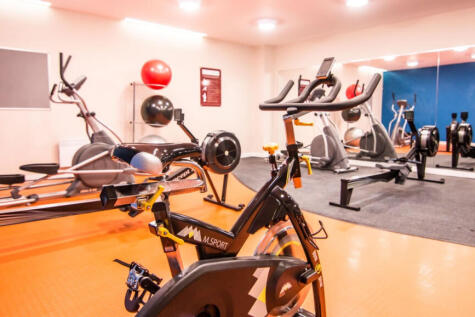 burgesshs7373729Burgess House - 7 (Medium)20666...