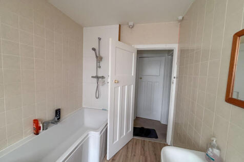 marketcls847595511-11-2025__17-13-16_IMG_8651_e...