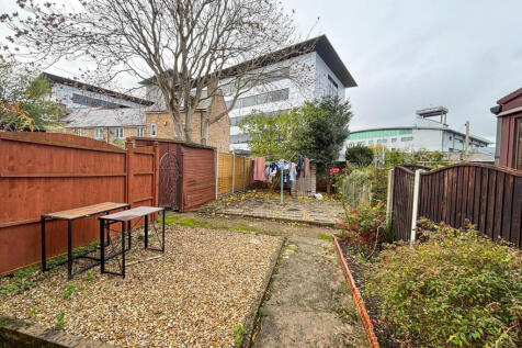 marketcls847595511-11-2025__17-13-14_IMG_8645_e...