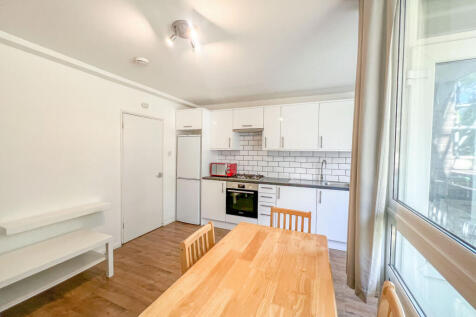 BATTEN28437305-09-2025__21-11-28_IMG_9490_edite...