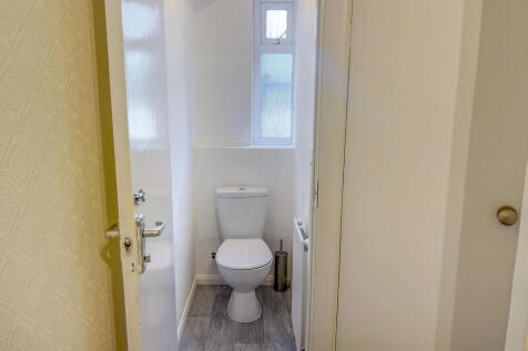 BATTEN28437305-09-2025__21-11-20_IMG_9529_edite...