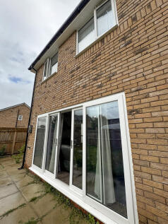 warringtonIMG_32797cn (10)_edited.jpg