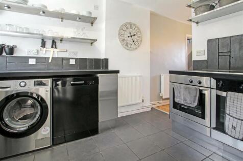 Kitchen-2-.jpg