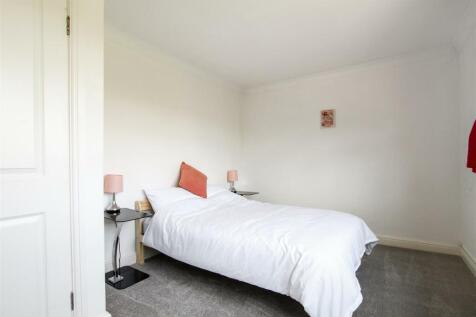 bedroom-1.2-.jpg
