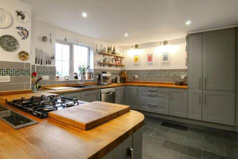 Kitchen-2-2.jpg