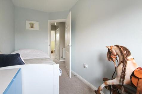 Bedroom-3-.2-.jpg