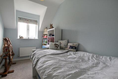 Bedroom-3-.jpg