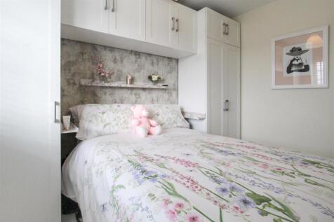 Bedroom-2.2-1-1.jpg