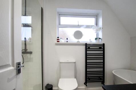 BATH-1-1.jpg