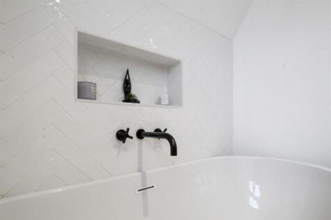 BATH-3.jpg