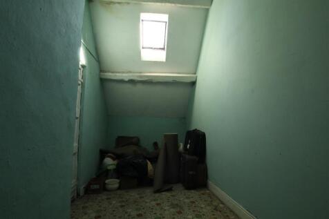 Bedroom One - Annex Room (2).JPG