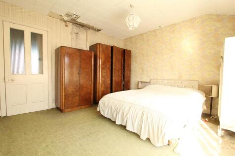 Bedroom Two (2).JPG