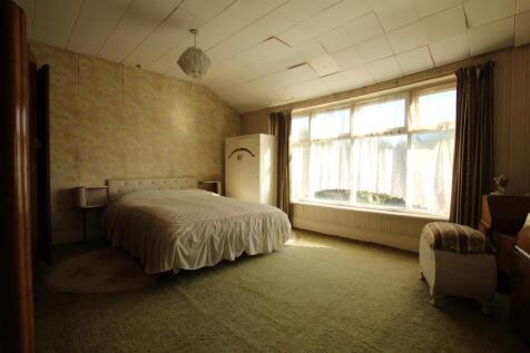 Bedroom Two (1).JPG