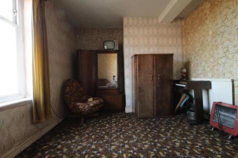 Bedroom Three (2).JPG