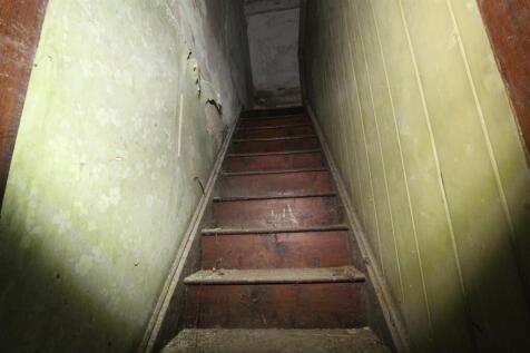 Stairs To 2nd Floor.JPG