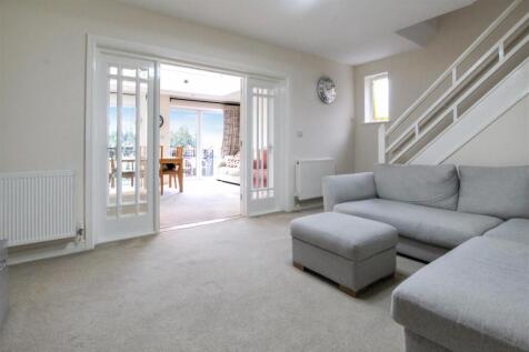 living-room-2-.jpg