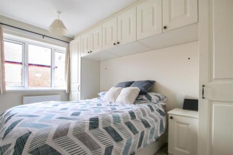 Bedroom-1.jpg