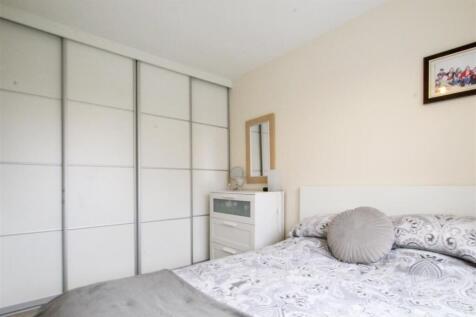 Bedroom-2.2-1-2.jpg