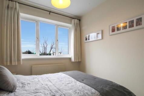 bedroom-2.3-1-1.jpg