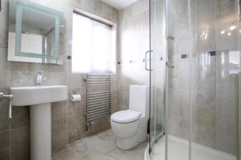 Ensuite-1-2.jpg