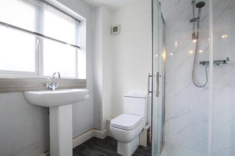 Ensuite-2-1.jpg