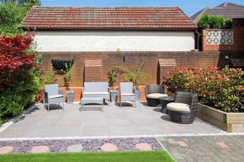 Rear-Garden-4.jpg