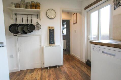 KITCHEN-3-.jpg