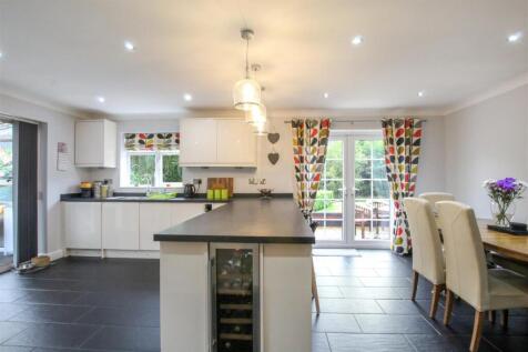 Kitchen-1-5.jpg