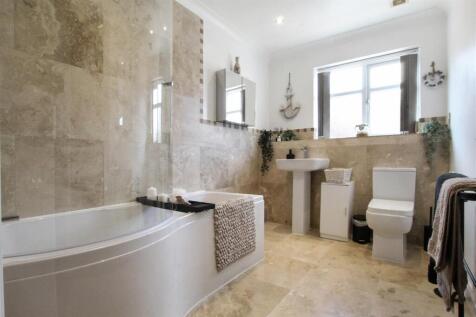 Bathroom-.jpg