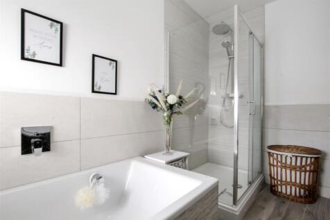 bathroom-2-.jpg
