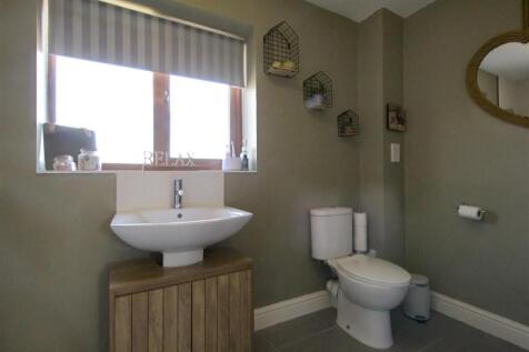 bathroom-1-1.jpg