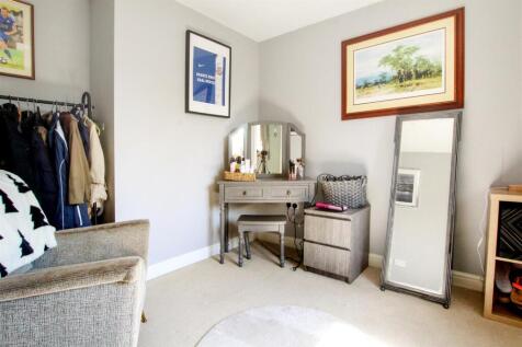 bedroom-4.3-.jpg