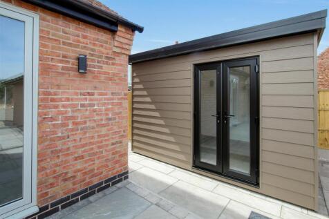 Summerhouse.jpg