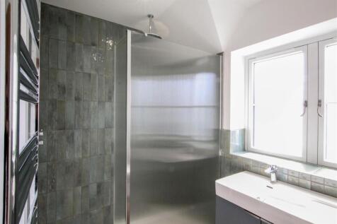 ENSUITE-3.jpg